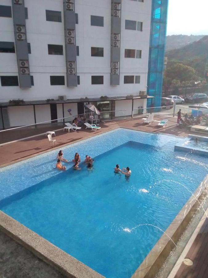 Hotel Blue 66 カリ エクステリア 写真