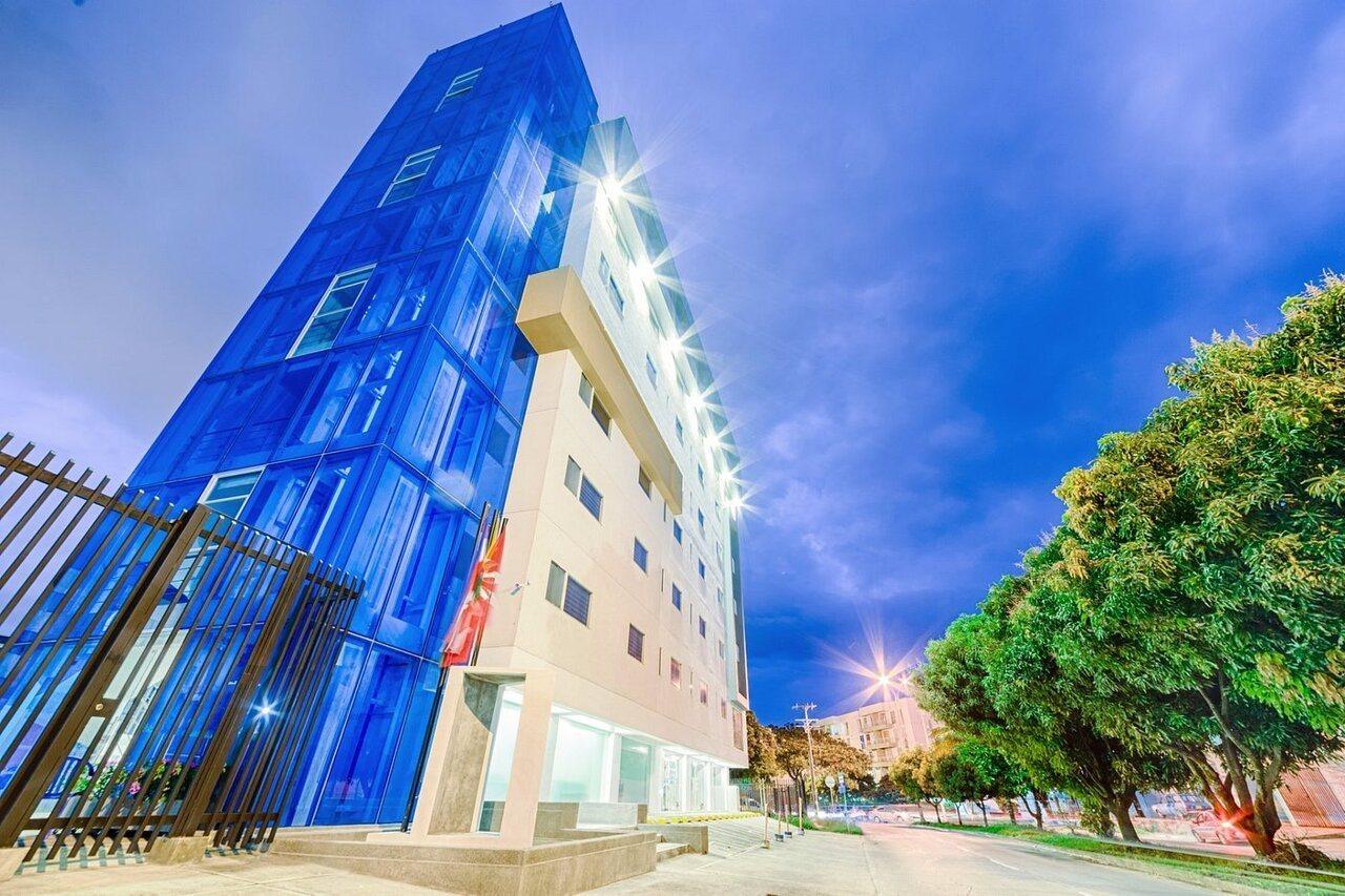 Hotel Blue 66 カリ エクステリア 写真