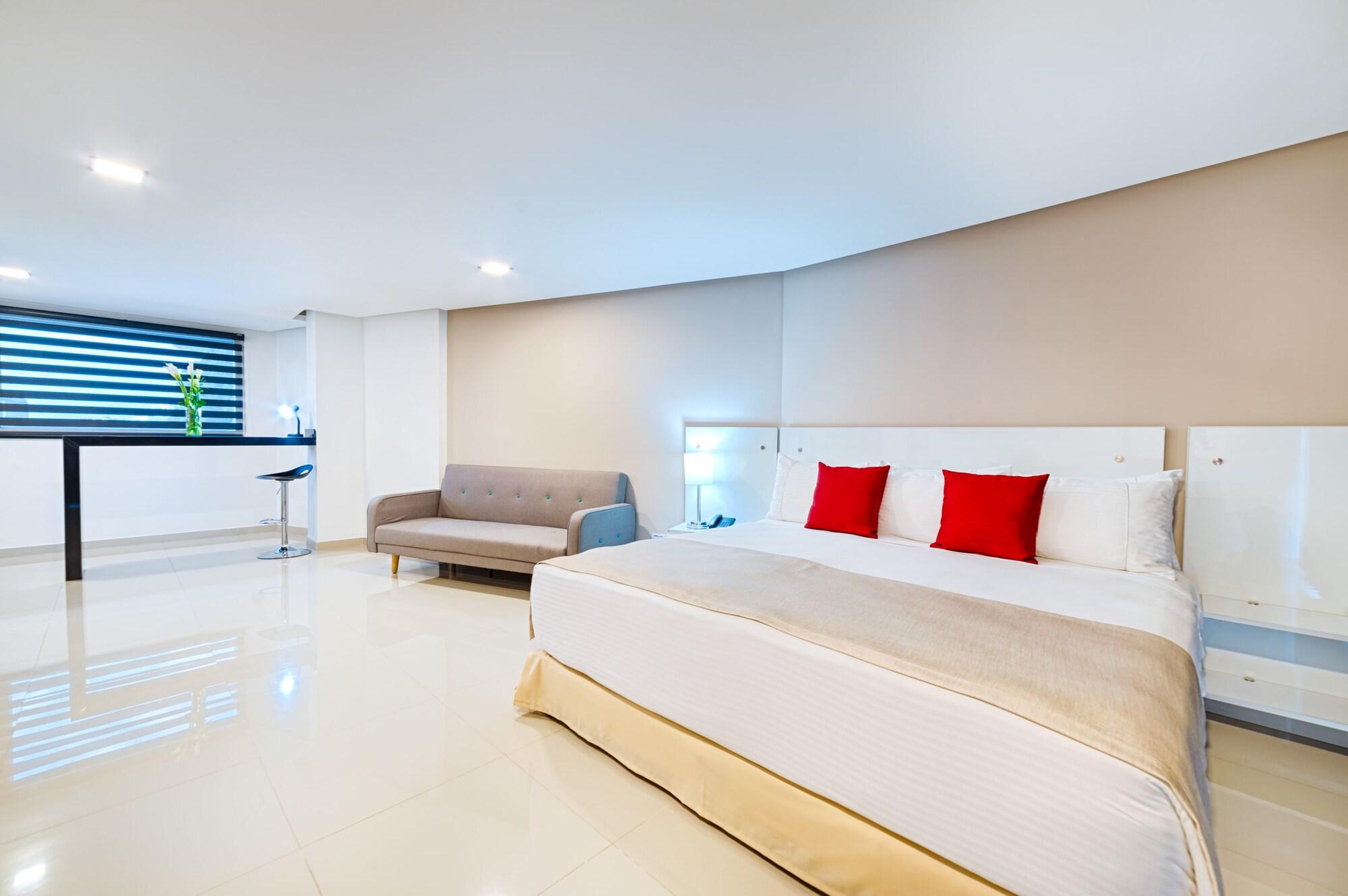 Hotel Blue 66 カリ エクステリア 写真